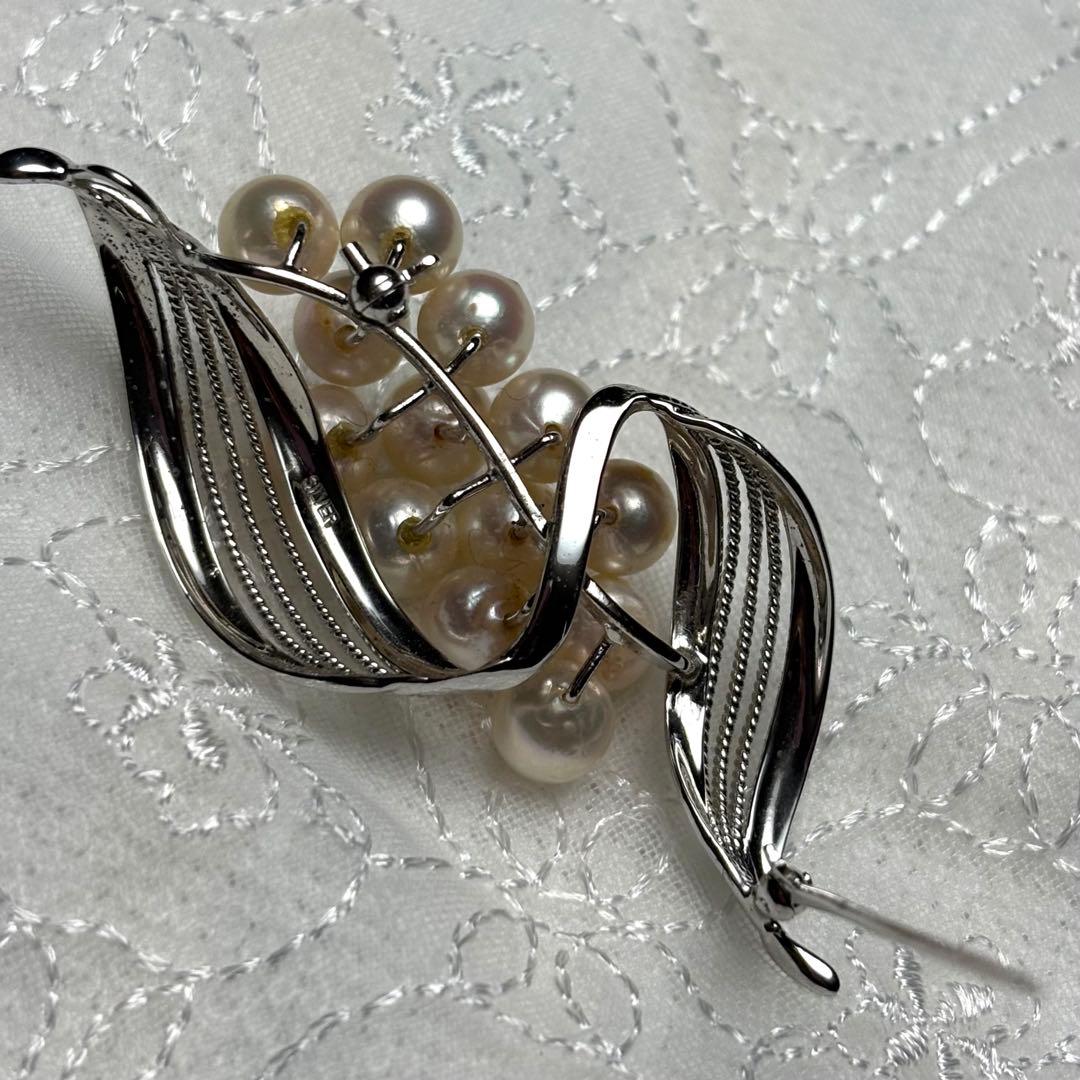 専用 極上の逸品 アコヤ真珠 ブローチ 花珠級 7mm 13珠 ケース付き