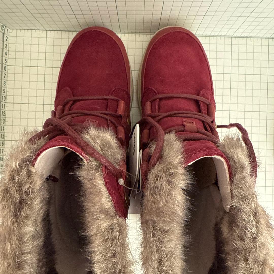 SOREL バーガンディ レースアップブーツ