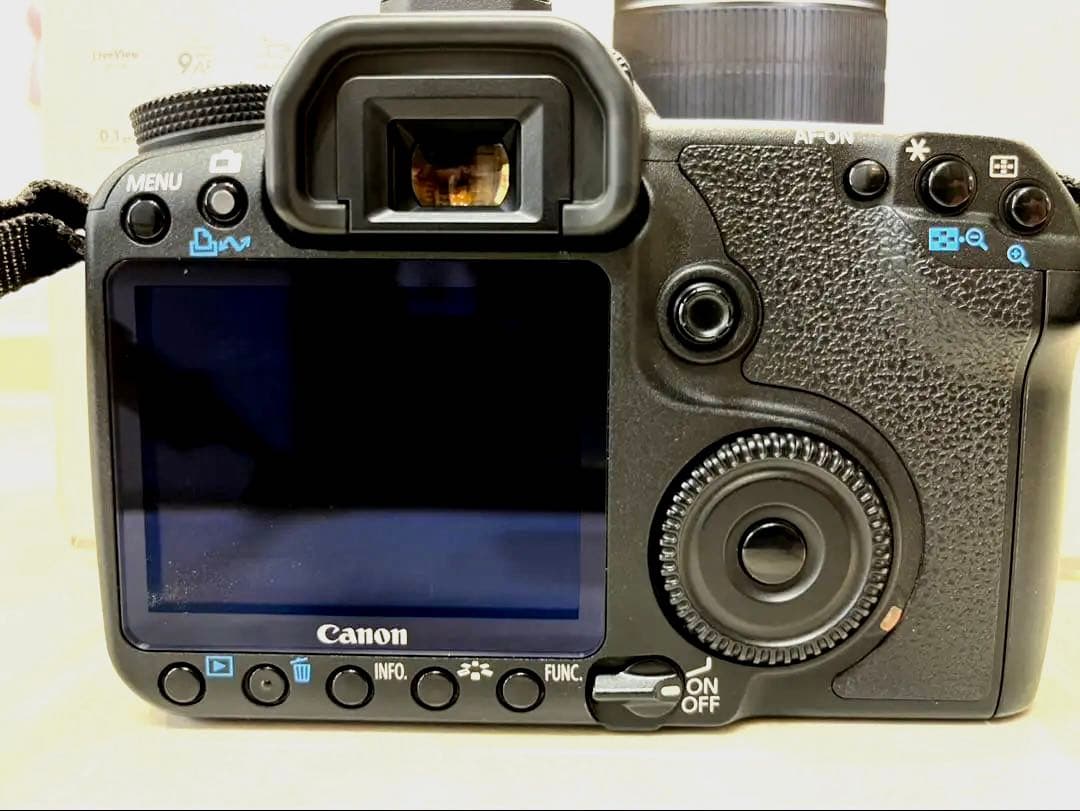 CANON EOS 50D ボディ　送料込み