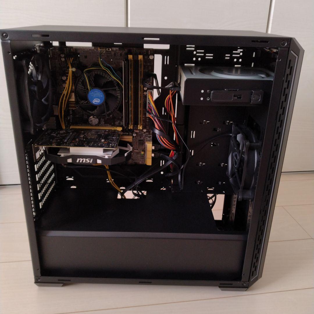 Antec P7 Silent PCケース