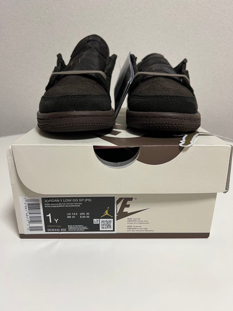 Travis Scott × Nike Air Jordan 1 Low PS