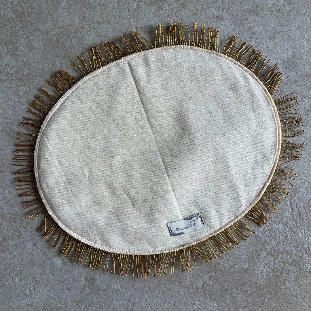 ドイリー・ベロアマスタード・アンティークブレード　Mサイズ