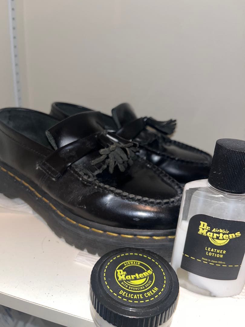タッセルローファー ドクターマーチン デリケートクリーム ローション