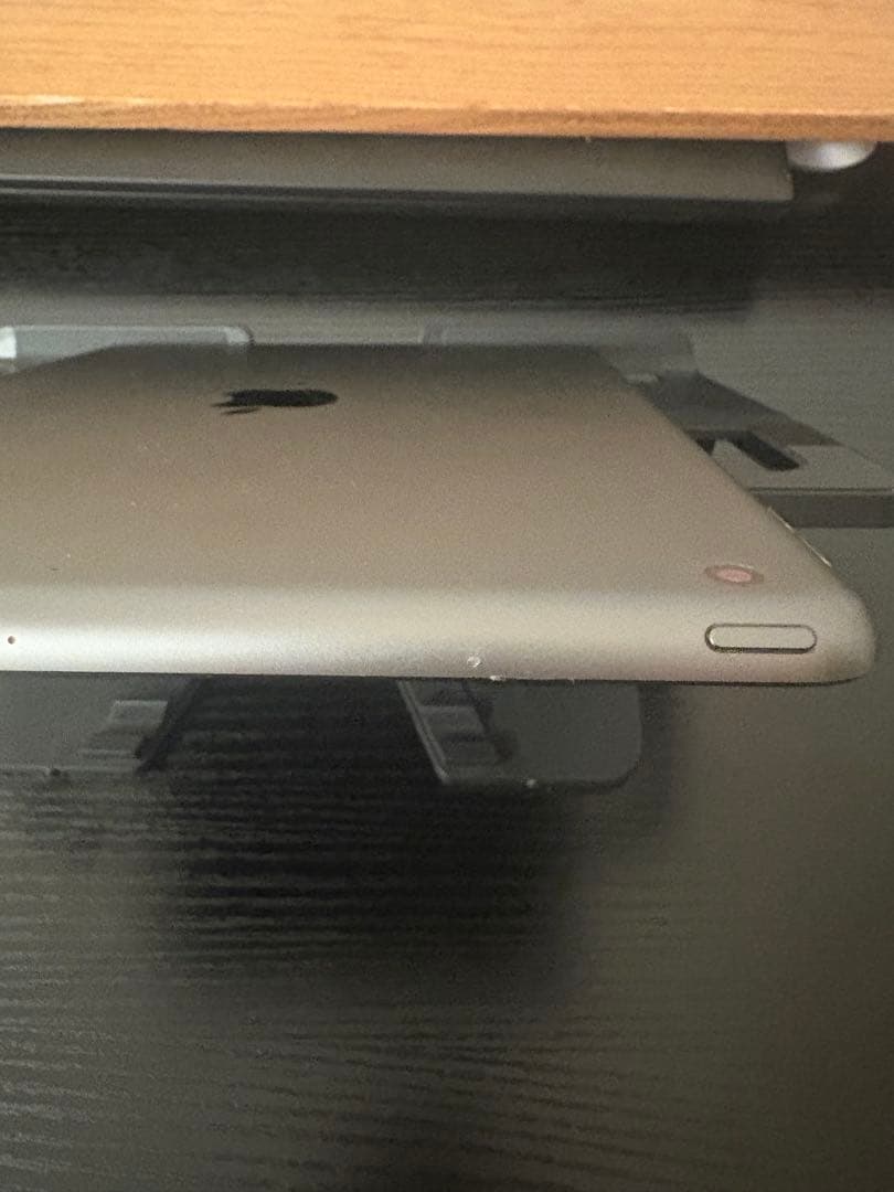 iPad 第7世代 32GB Wi-Fi A2197 スペースグレイ 箱あり