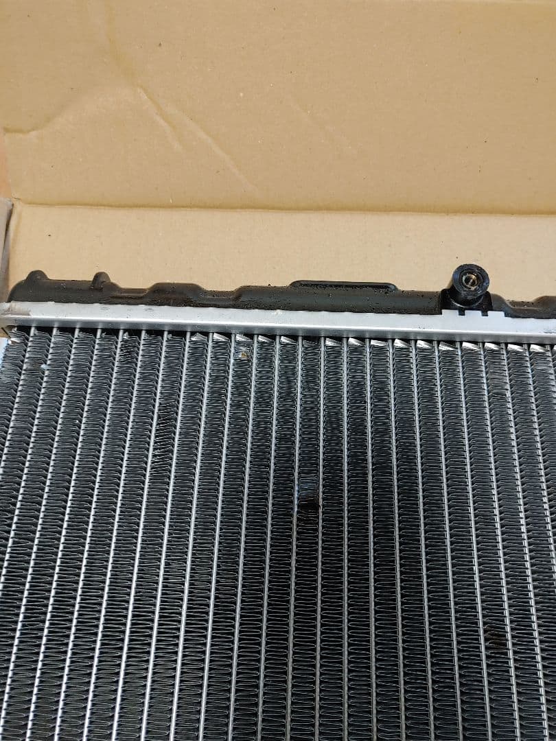 AE86 2層ラジエーター　32mm