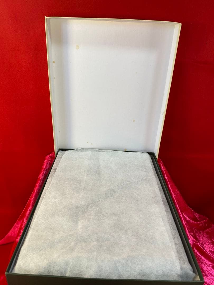 ツアィトベクター立て３６㎝横２６㎝　本物、皮。