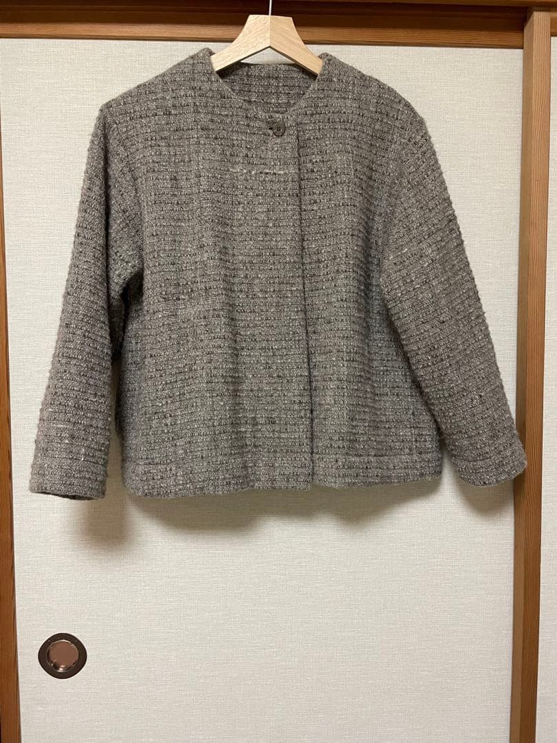 【真木テキスタイル】ジャケット ノーカラーshort カルパ グレー