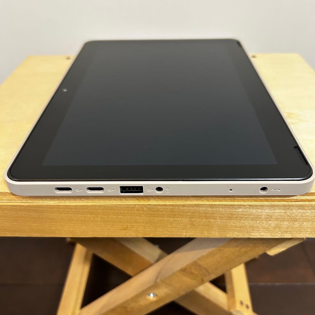 東芝 dynabook K70/HY