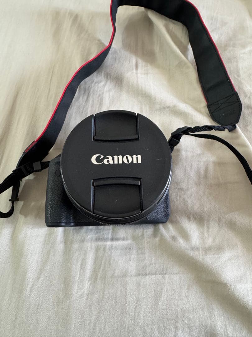 Canon 一眼レフカメラ EOS8000d SDカード付き