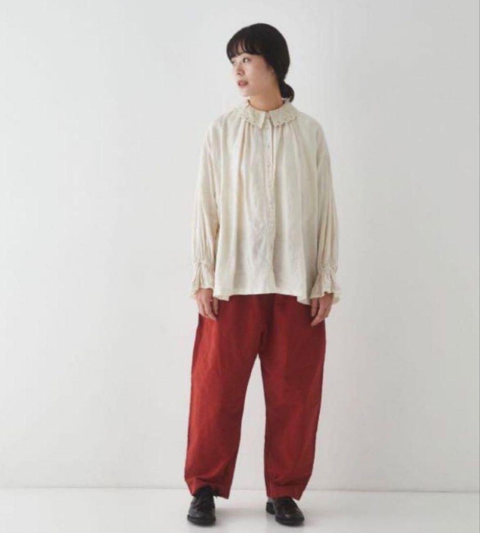 nest robe リネンレース襟ギャザーブラウス