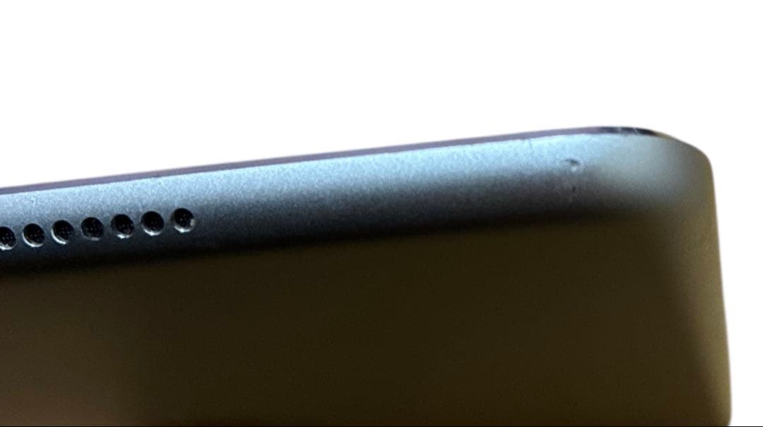 Apple iPad Pro 9.7 128GB Cellular シルバー