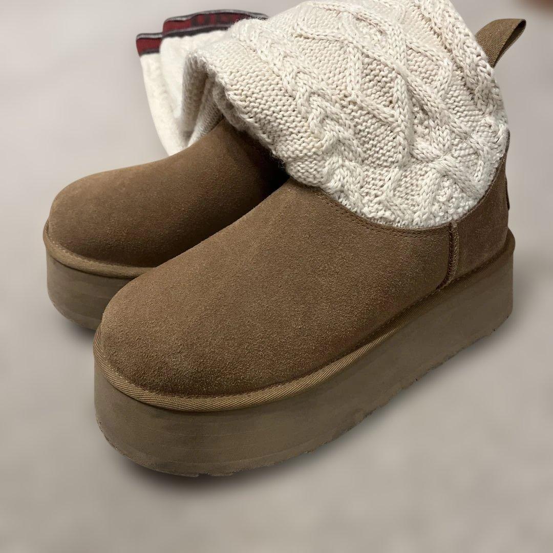 ★UGG靴下付き厚底ブーツ23cm★