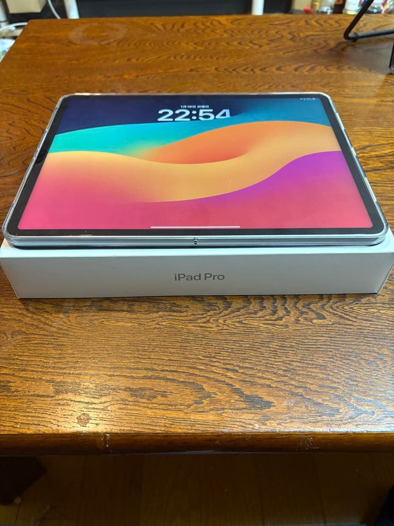 【最安値】iPadpro 第6世代　12.9インチ　128GB