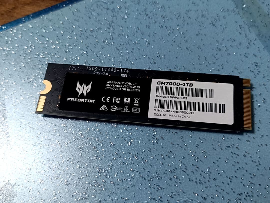 Predator GM7000 M.2SSD1TB DRAMキャッシュ搭載TLC