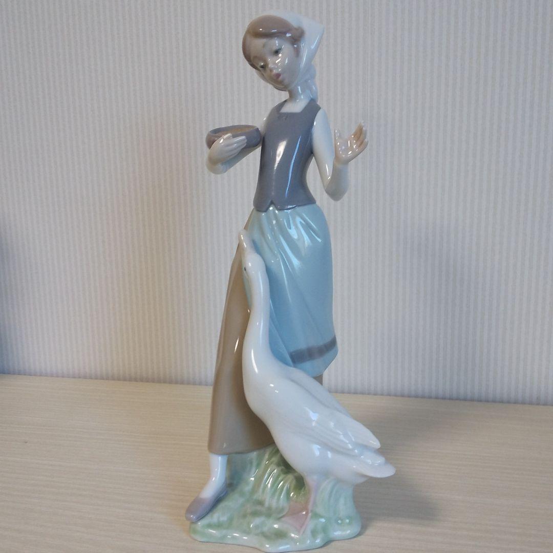 リヤドロLLADRO 少女とアヒル1052