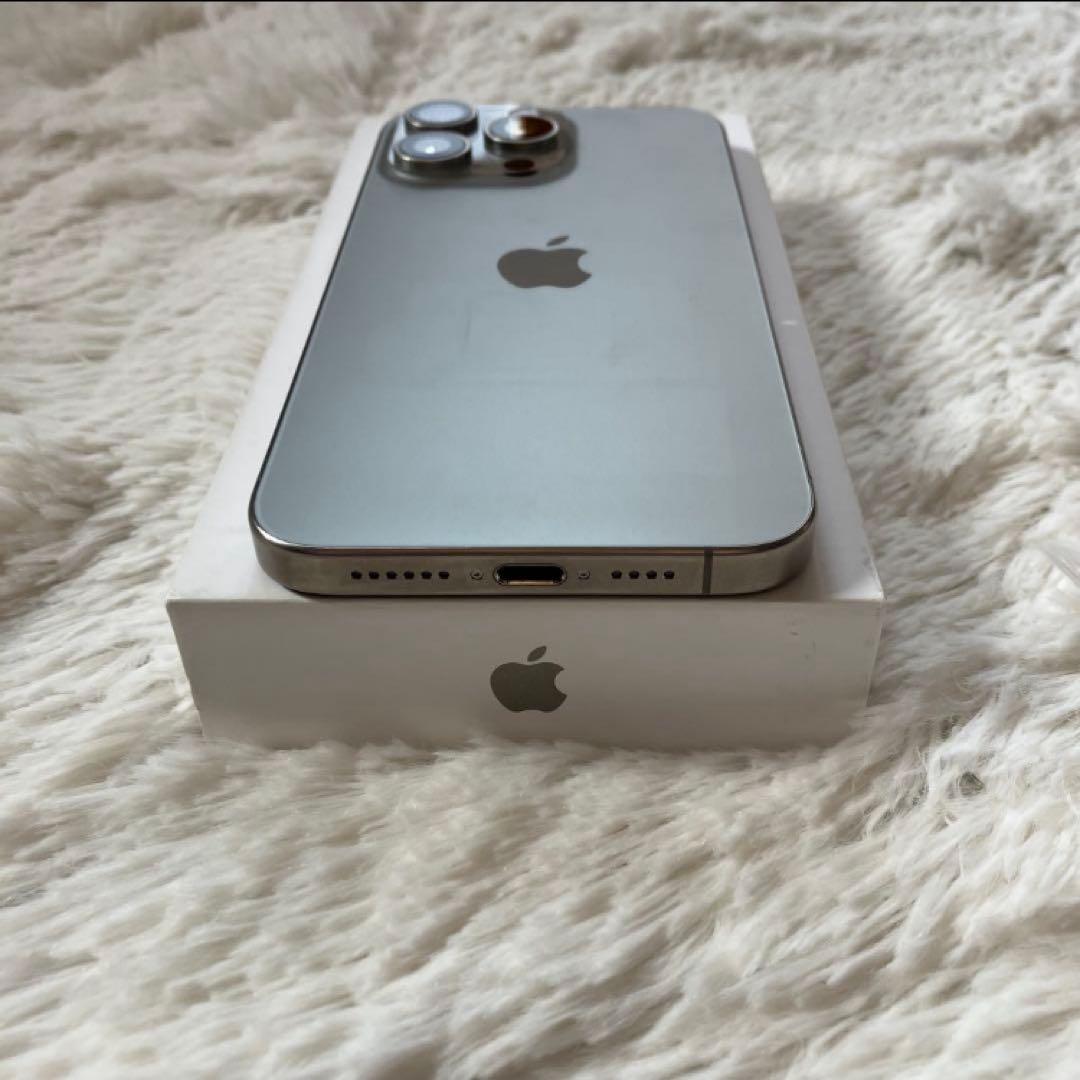 【限定価格】iPhone 15 Pro max 256GB 【すぐ発送】