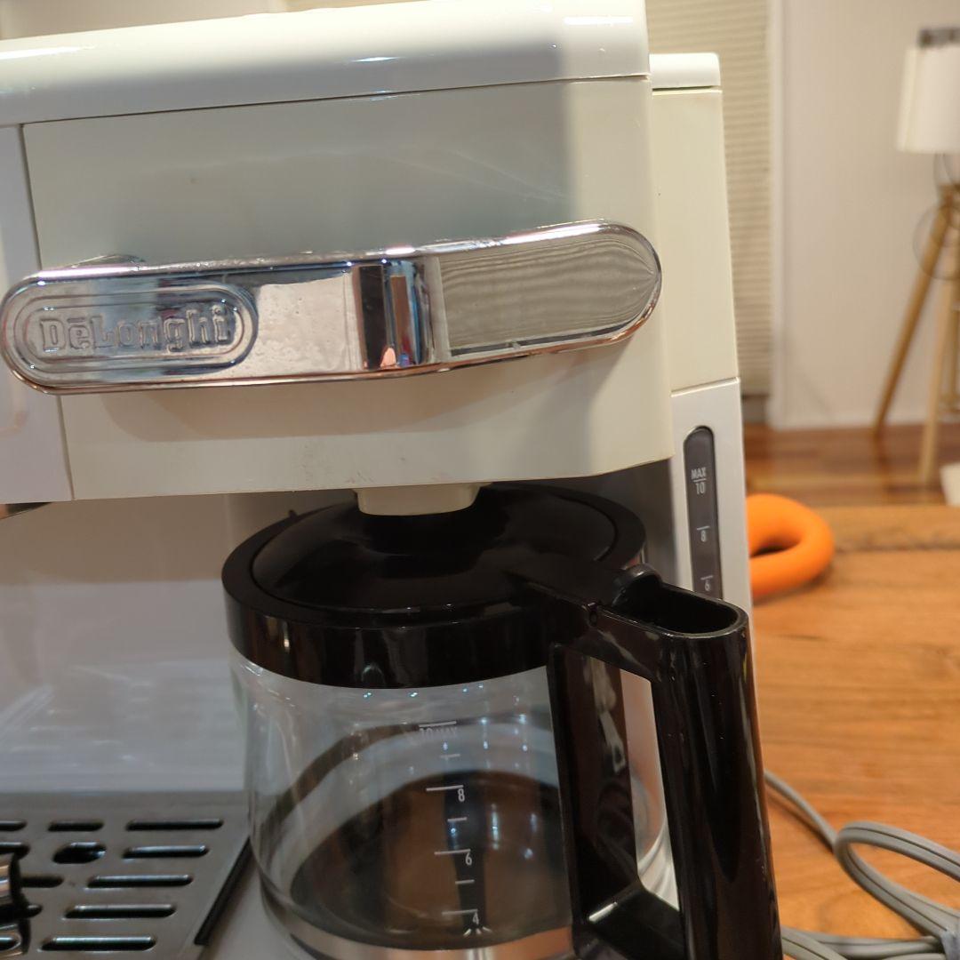 De'Longhi エスプレッソマシン ホワイト