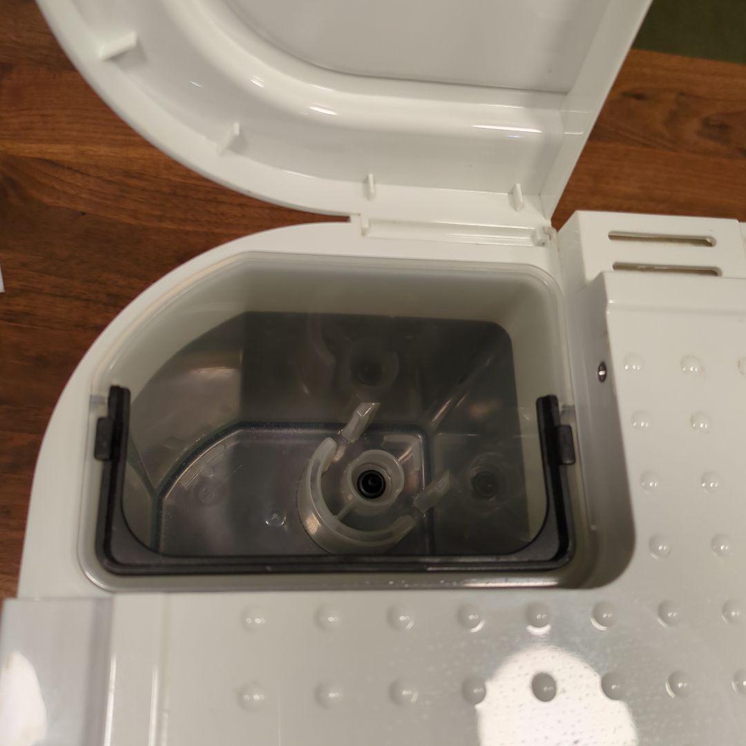 De'Longhi エスプレッソマシン ホワイト