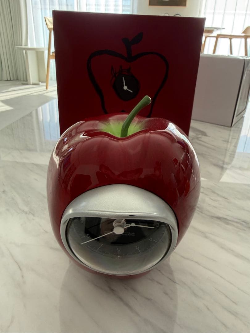 UNDER COVER GILAPPLE CLOCK リンゴ型アナログ時計