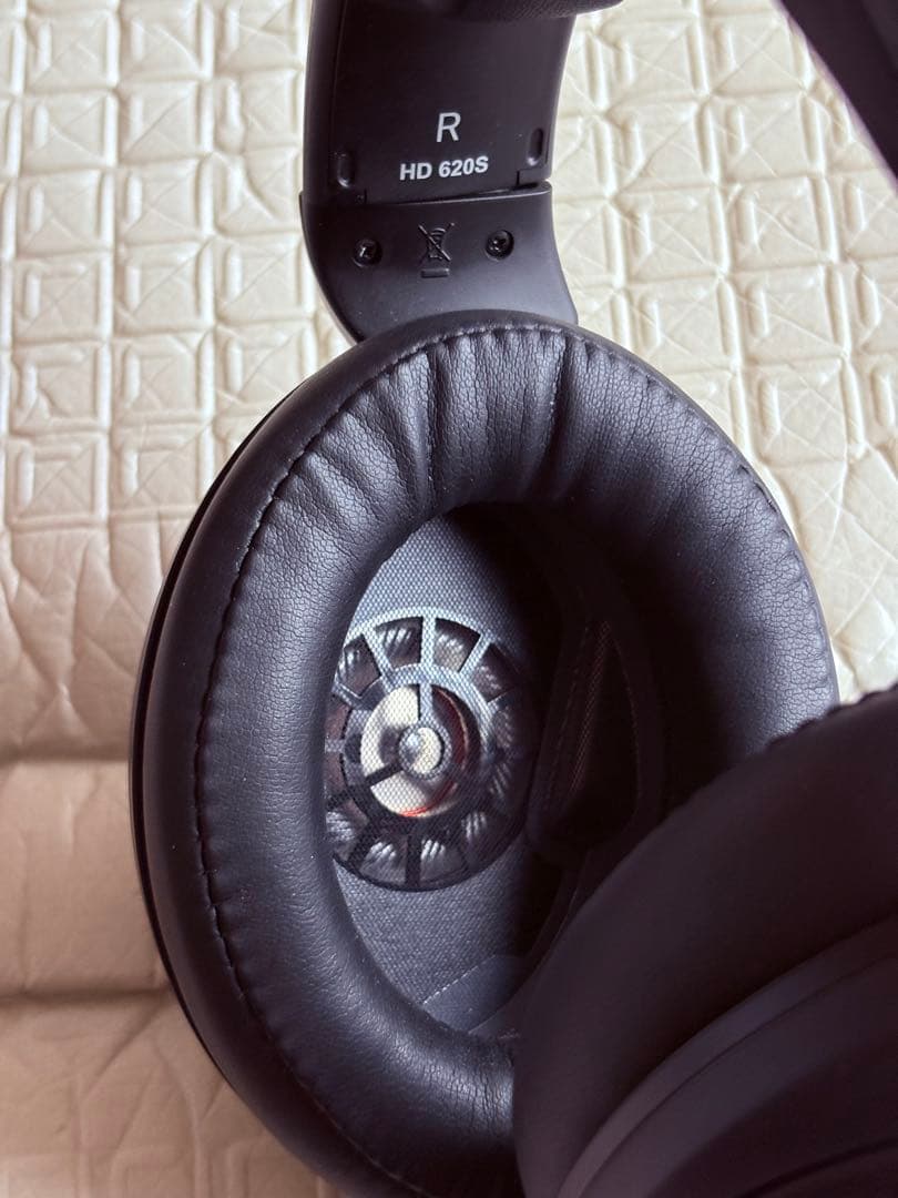 【ほぼ未使用・おまけ有】 SENNHEISER HD620Sリケーブル付き