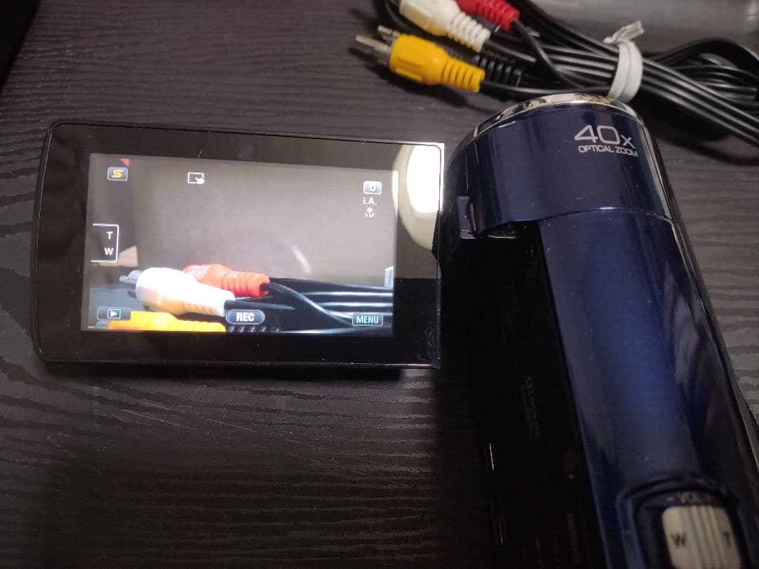 JVC Everio GZ-HM670 ビデオカメラ長時間バッテリー付き美品