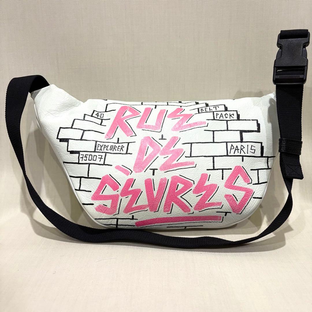 【極美品】✨ BALENCIAGA グラフィティ プリント ウエストポーチ