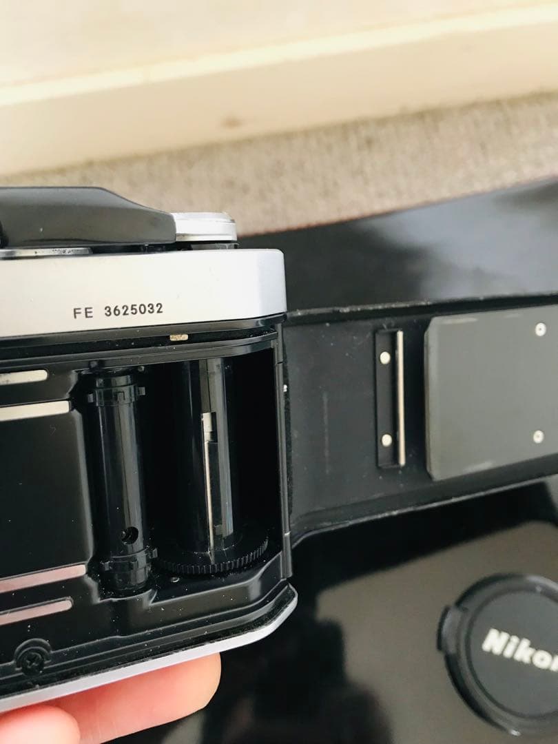 Nikon FE 一眼レフ +NIKKOR 50mm 1:1.4