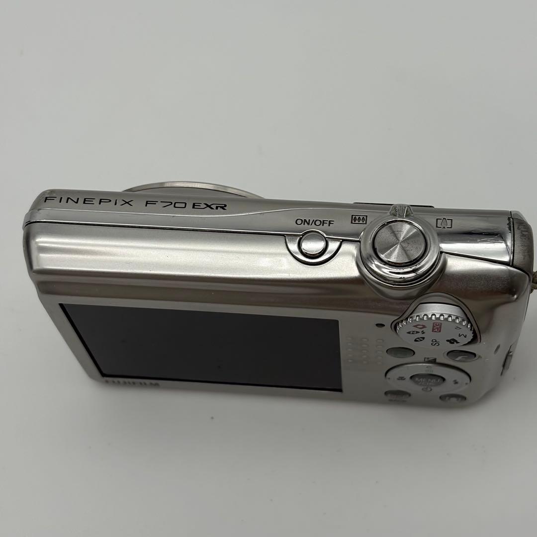 FUJIFILM FinePix F70 EXR デジタルカメラ 動作確認済み