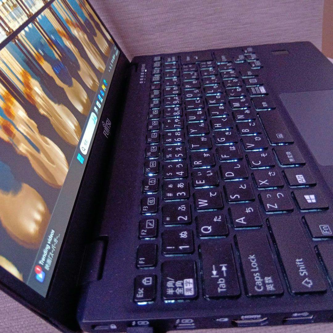 B⑥ 富士通　ＦＭＶＵ34011　U9311/F