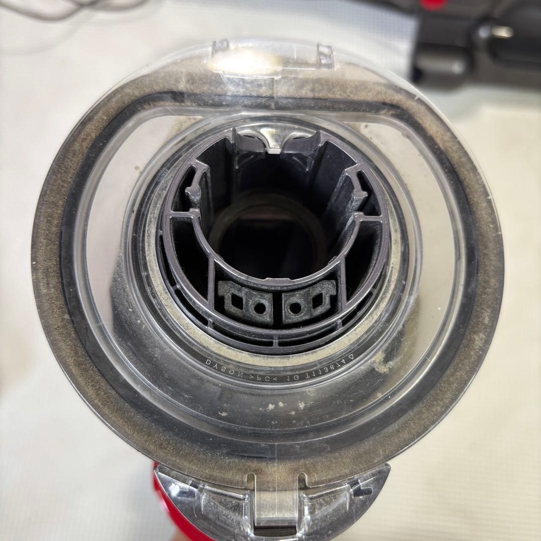 ダイソン　SV12 スティッククリーナー スタンド付き