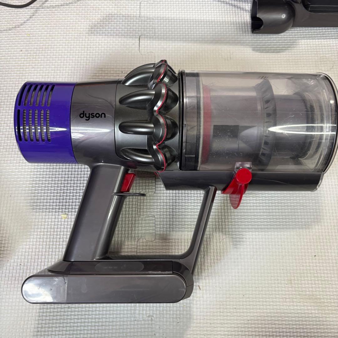 ダイソン　SV12 スティッククリーナー スタンド付き