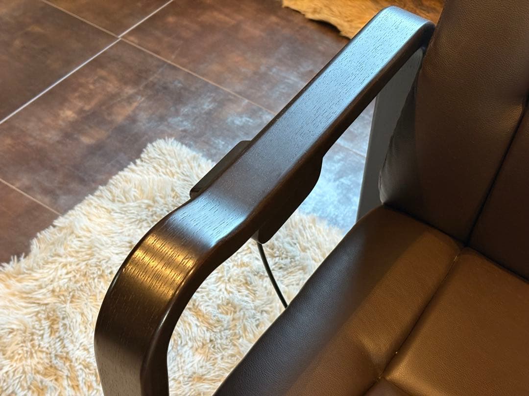 希少　フジファニチア　FUJIFUNITURE　リクライニングソファ　　nz