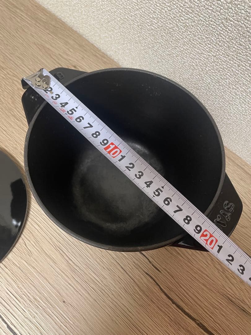 ✴︎STAUB鍋✴︎La Cocotte de GOHAN M/16 Black✴︎