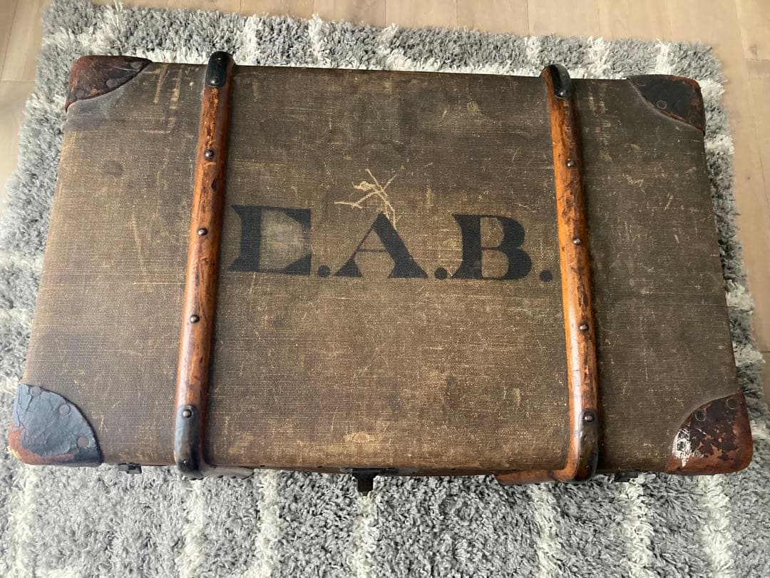 ￼【お値下げ】アンティーク ヴィンテージ 大型トランク 収納　コーヒーテーブル