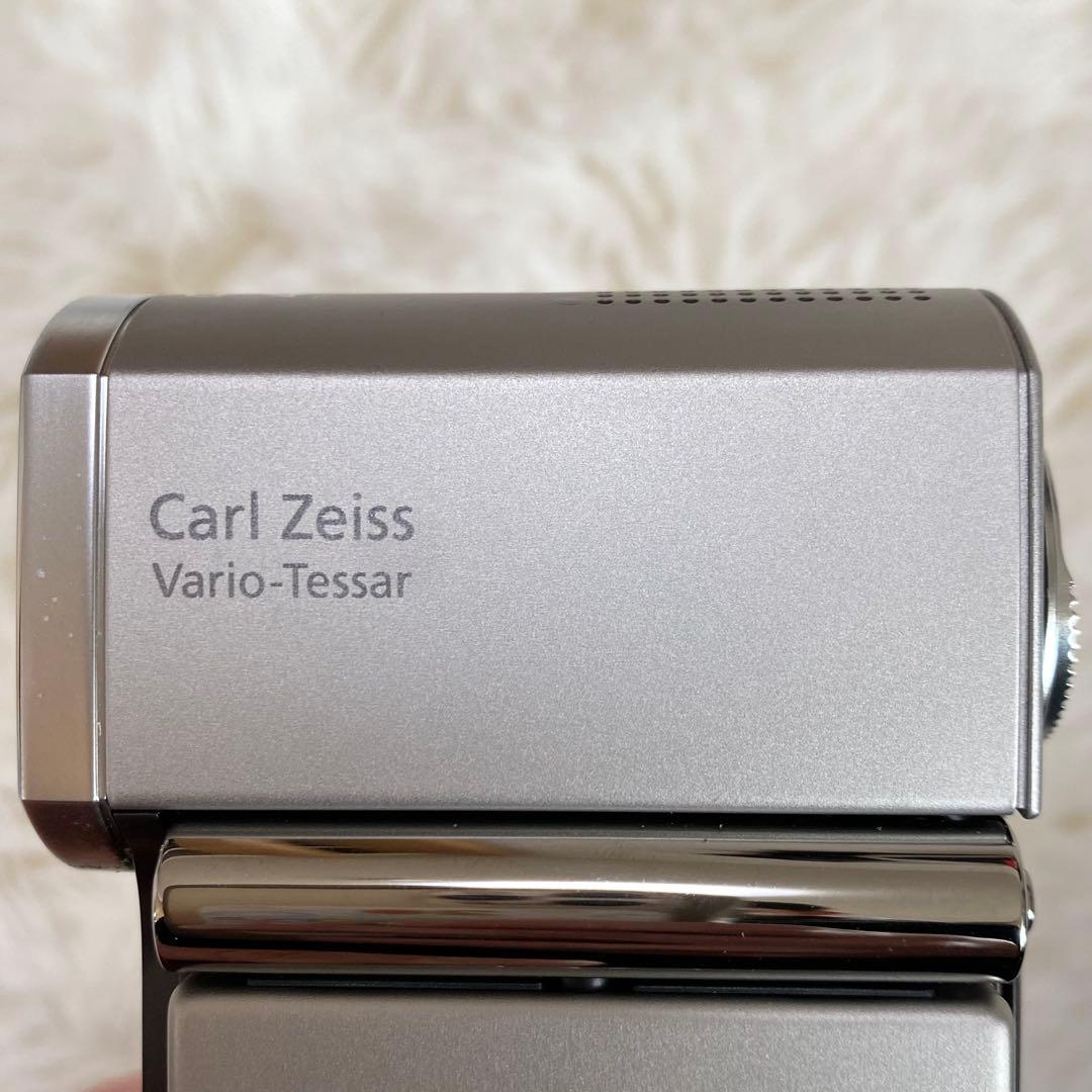 極美品【動作確認済み】SONY Handycam ハンディカム HDR-TG1