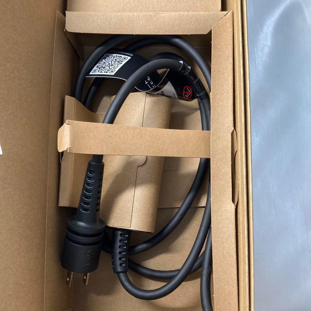 〈未使用品〉ダイソン　ヘアドライヤー　HD16 CPATO