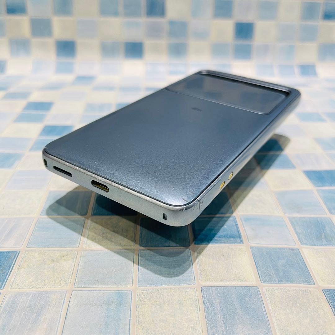 au SIM BASIO3 32GB ブルー 電池良好