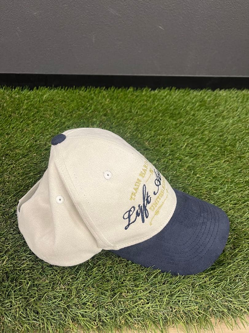 Lyft キャップ ネイビー