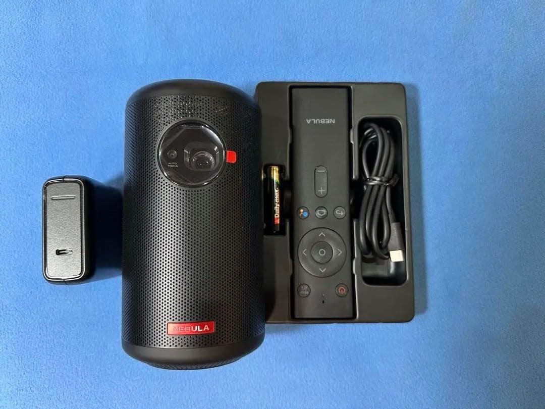 A nker CAPSULEⅡ P ocket projector