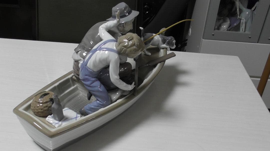 LLADRO　リヤドロ【おじいちゃんと魚釣り】2　リアドロ　インテリア　Ｌ506