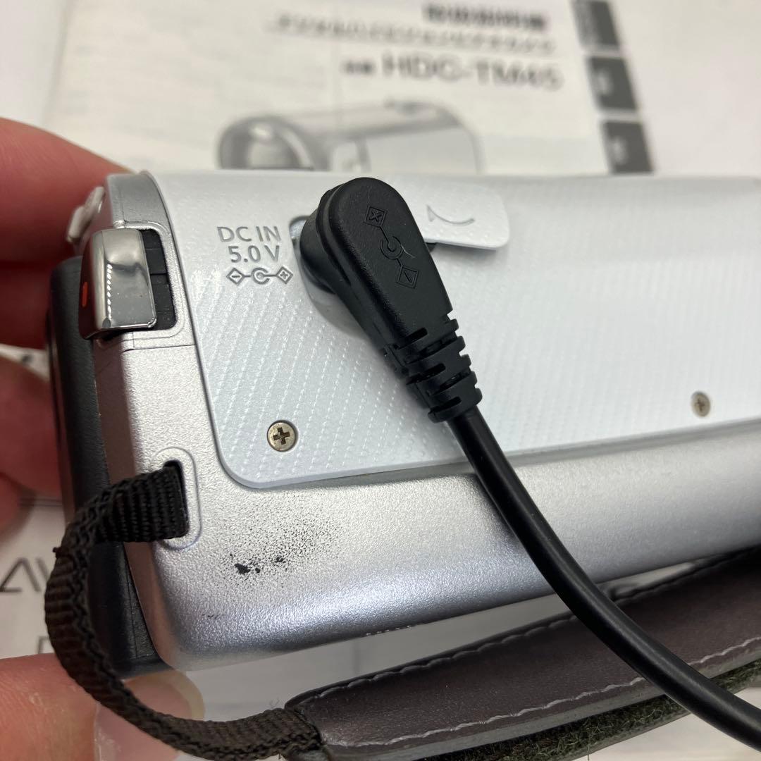 美品　Panasonic HDC-TM45-W ビデオカメラ　パナソニック
