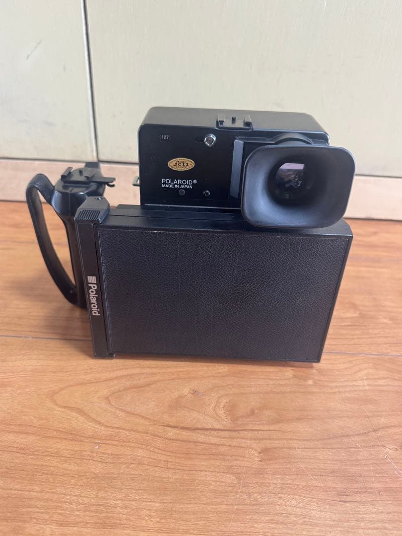POLAROID 600 SE フィルムカメラ