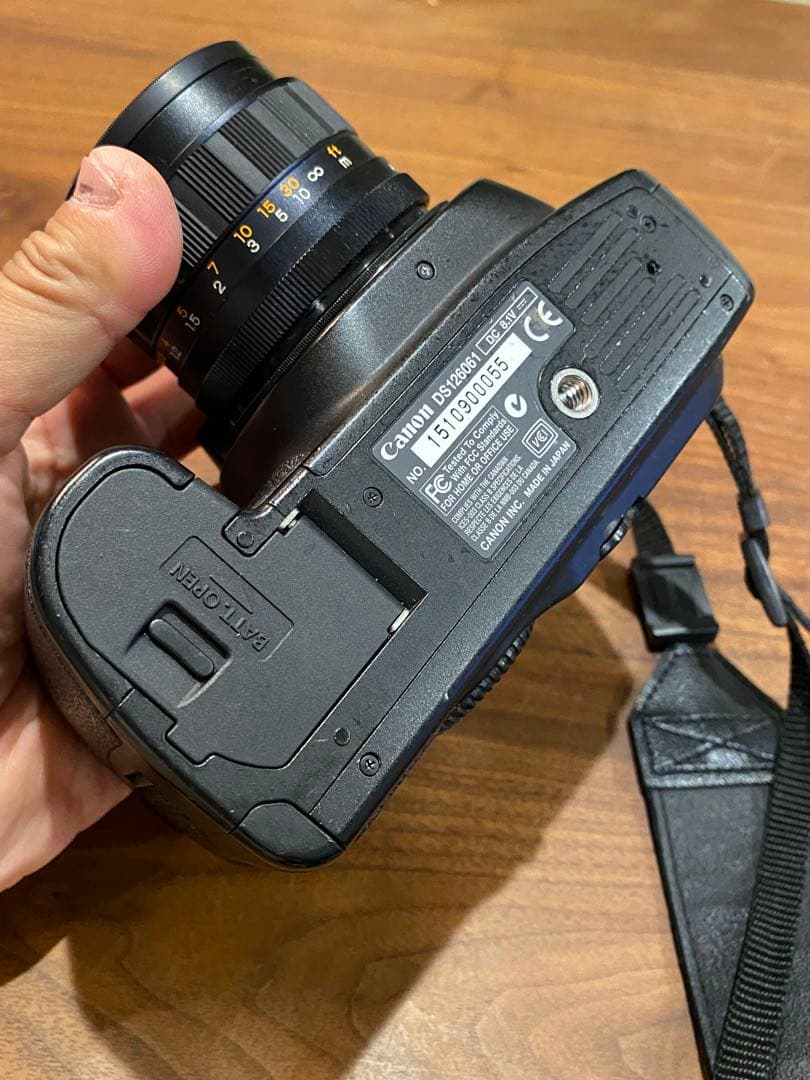 Canon EOS 20D デジタル一眼　ヤシカ1:1.9 50㍉単焦点　動作品