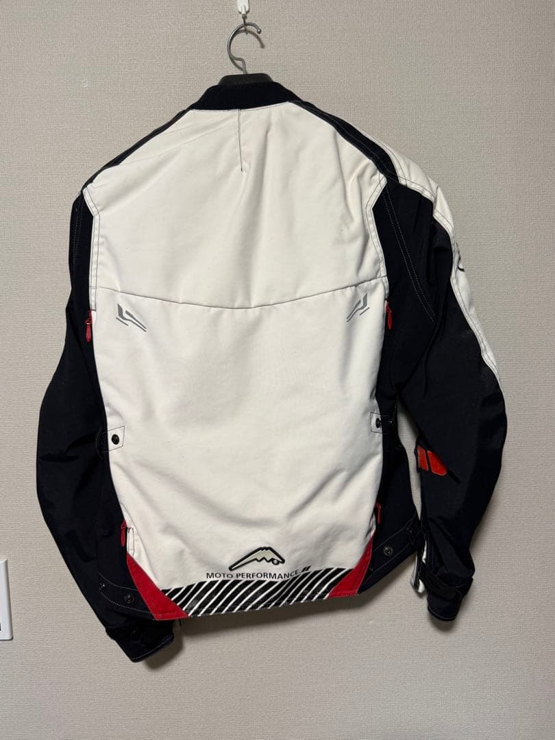 あ*♡様 クシタニ、バイカー用ジャケット ホワイト/ブラック　サイズM