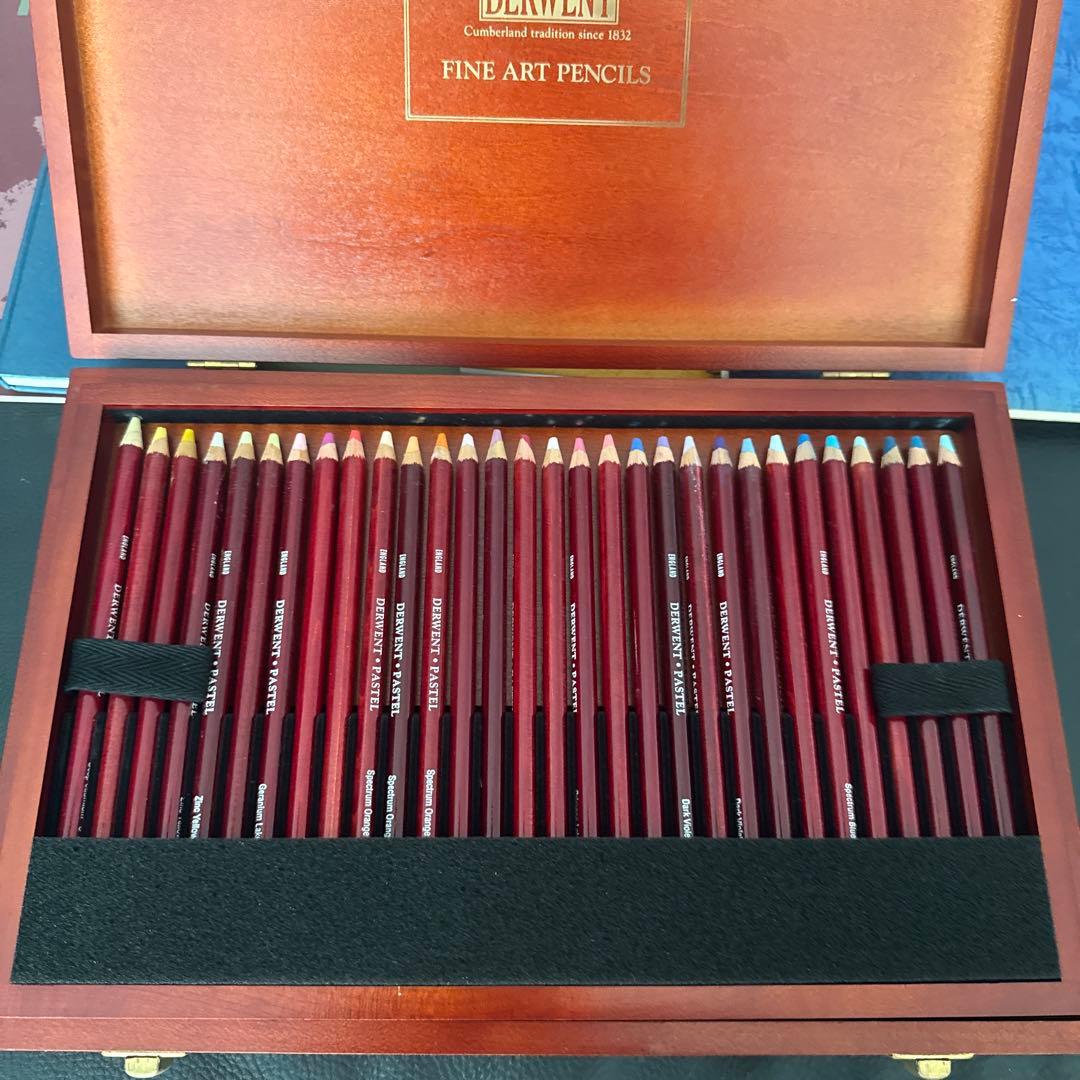 未使用 DERWENT ダーウェント パステルペンシル90色 色鉛筆＋スケッチ