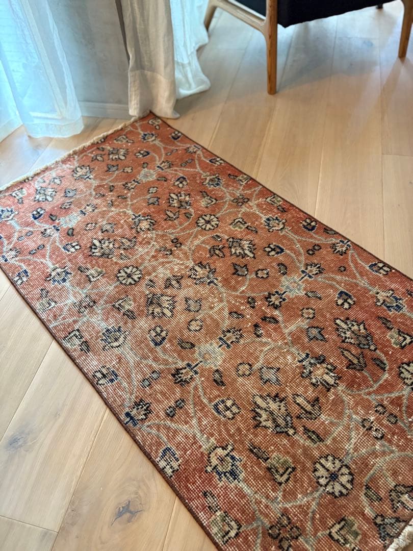 ヴィンテージラグ　サークルフラワー　テラコッタ　トルコ　アナトリア　ビンテージ