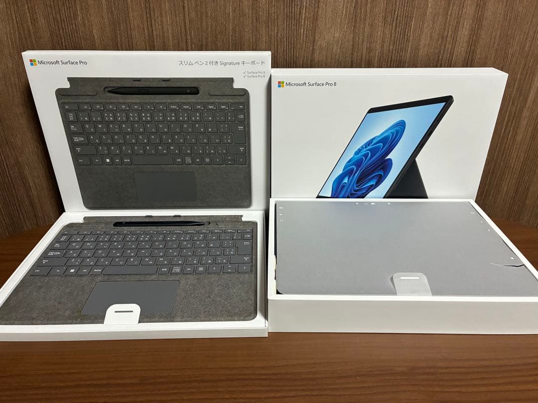 Microsoft Surface Pro 8 本体＋キーボード＋α