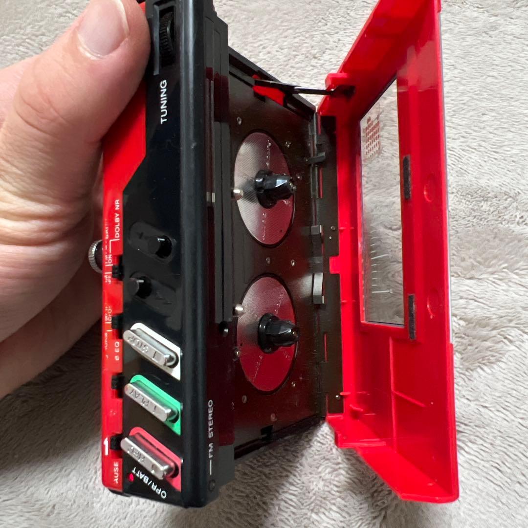 【希少】SONY〈WM-F65〉FM/AM ステレオカセットウォークマン