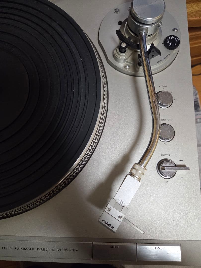 Victor製品 レコード、チューナー、アンプ、カセット4品セット