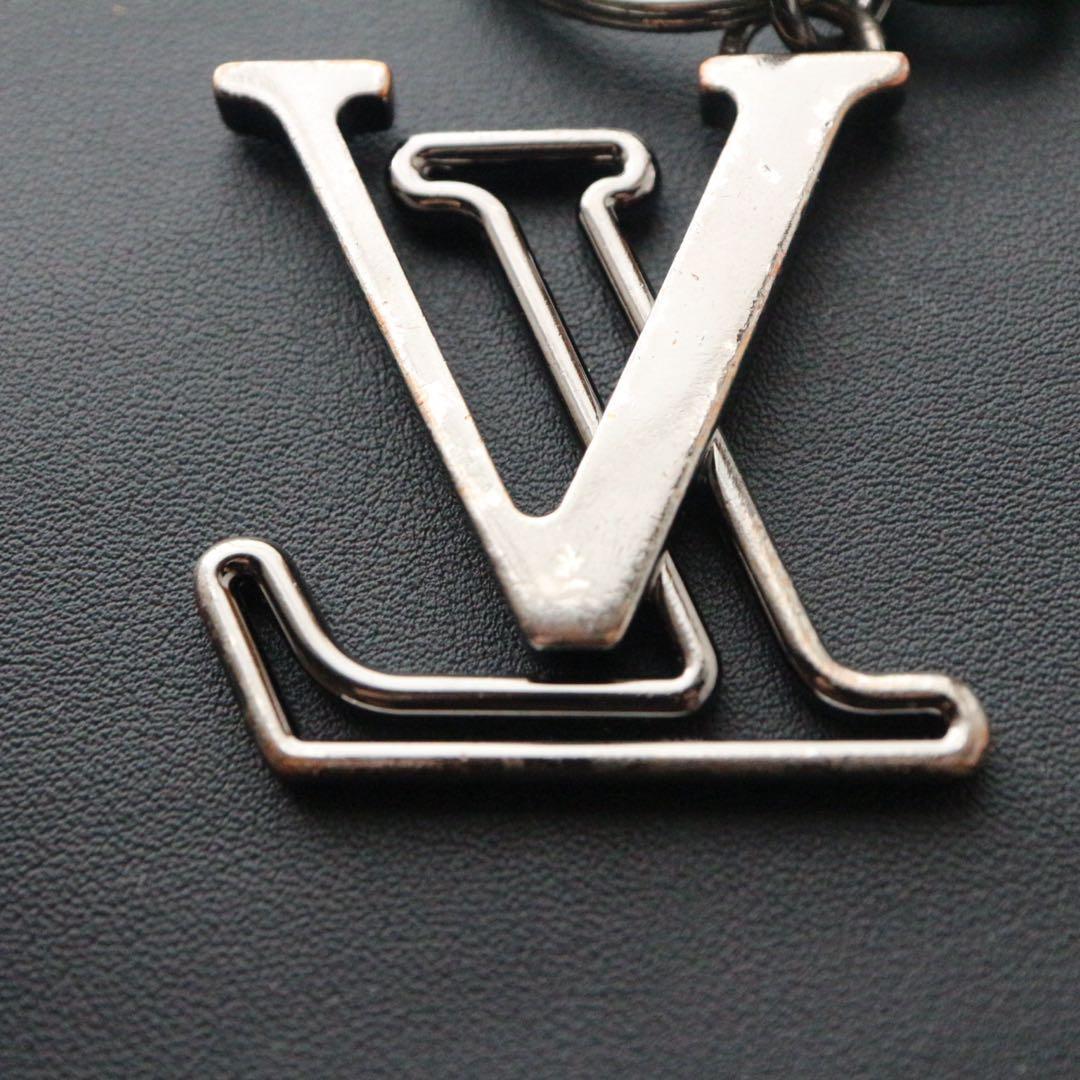 【中古】LOUIS VUITTON キーホルダーシルバーカラーM80217